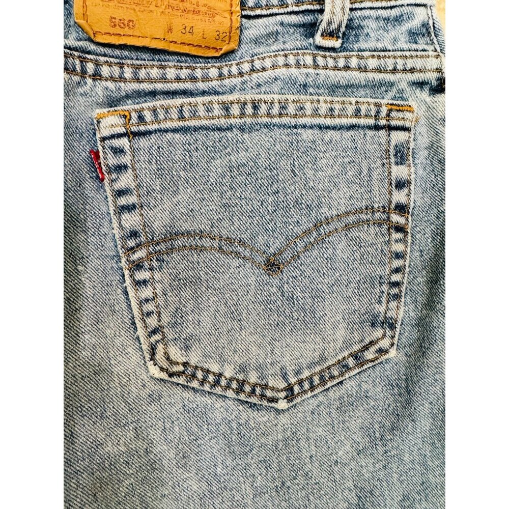 Vintage Levis 560 Mens Light Wash 90s Jeans W34 L32 Tapered Loose Fit USA Retro - Picture 8 of 10